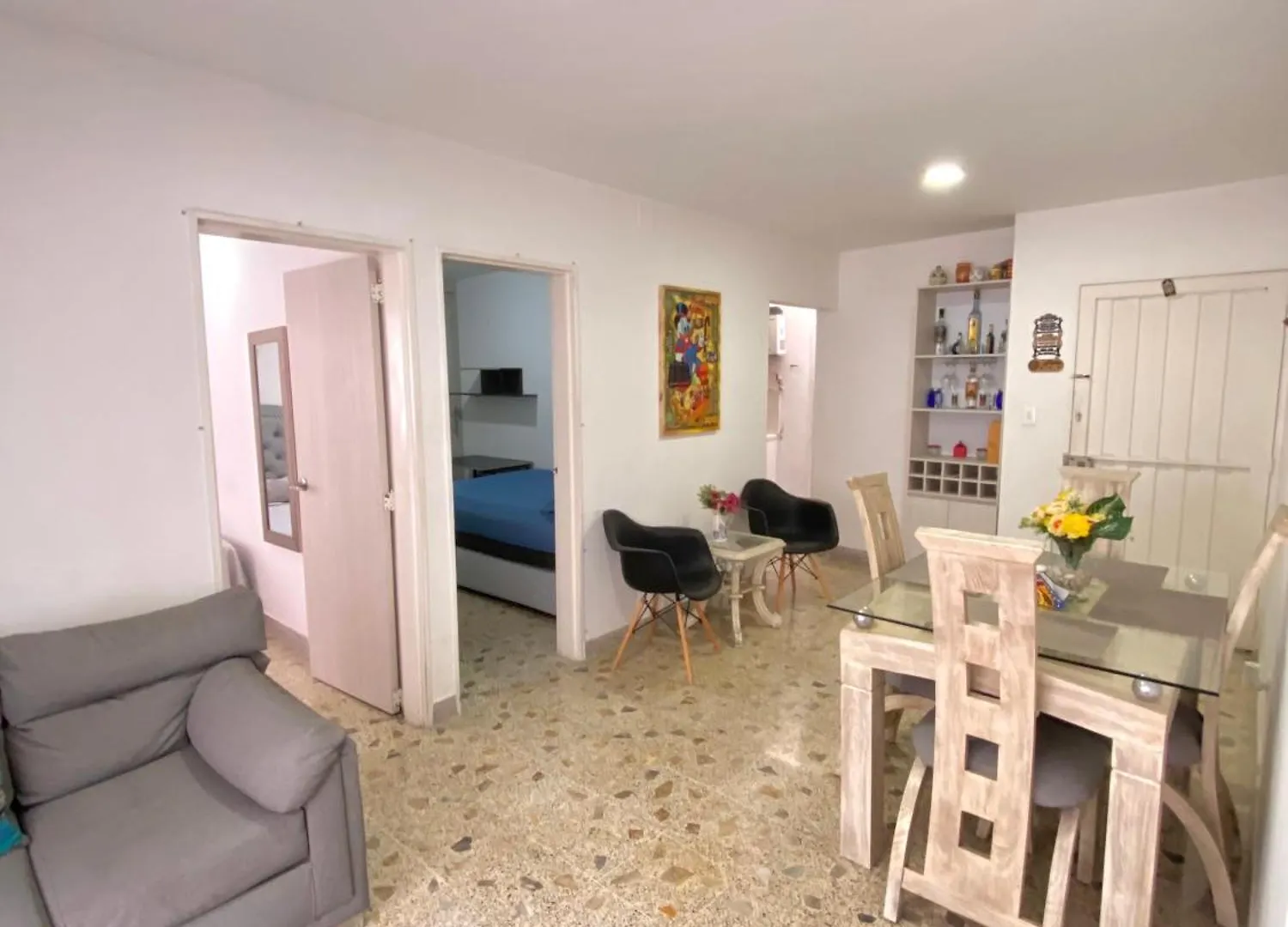 Apartamento Comodo Y Acogedor Laureles Medellín Colombia