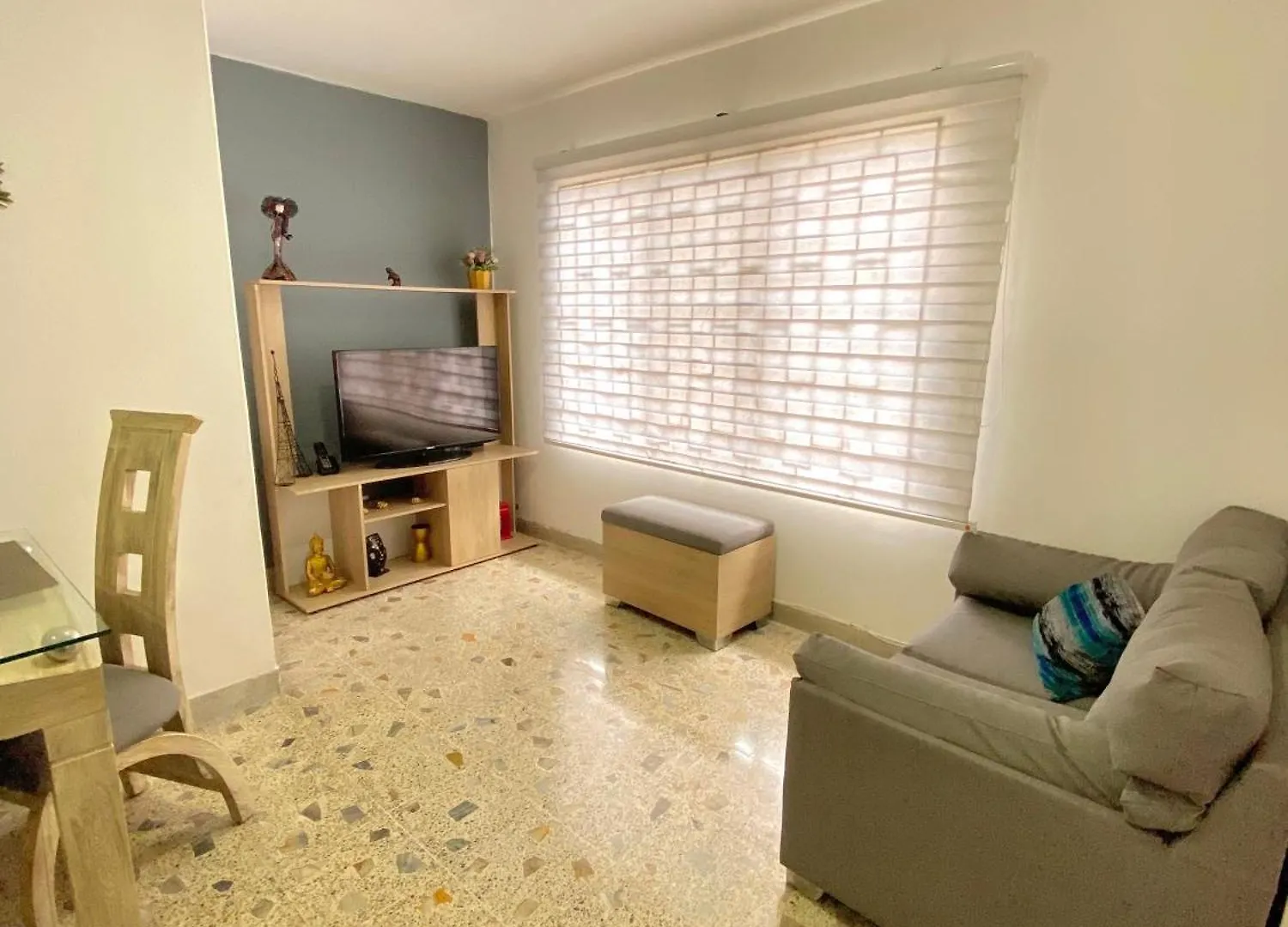 Apartamento Comodo Y Acogedor Laureles 메딜린 아파트